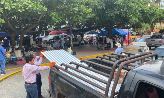 Entrega de apoyos subsidiados por el Departamento de Fomento Agropecuario en Ozuluama