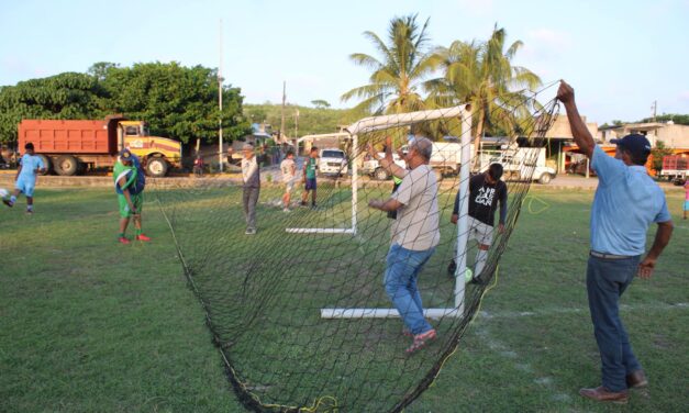 Evento de inauguración de actividades deportivas en Ozuluama reúne a jóvenes en una emocionante jornada