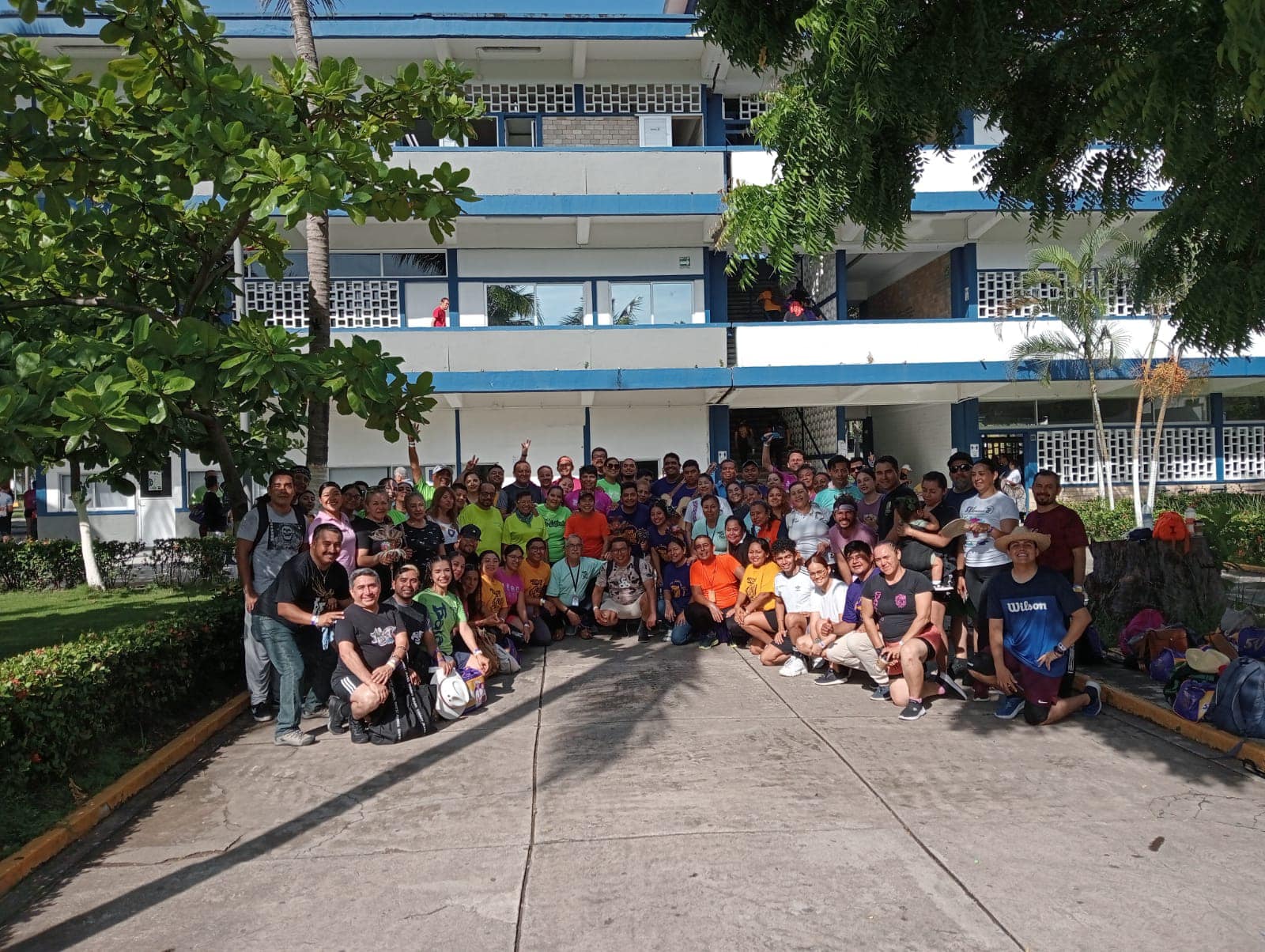 Departamento de Casa de Cultura Municipal de Ozuluama lleva la tradición a través de la danza al Congreso Nacional en Veracruz