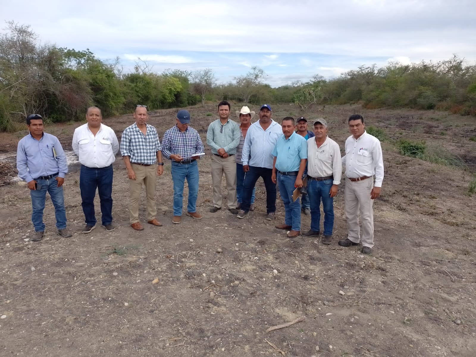 Comunidades de Ozuluama y Pemex Trabajan Juntos en la Mejora de Vías de Acceso y Conectividad
