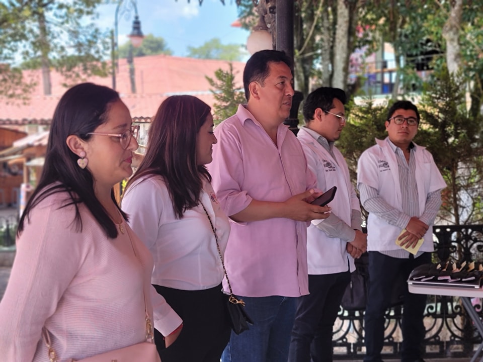 Huayacocotla: Entrega Exitosa de Lentes Subsidiados a 60 Beneficiarios