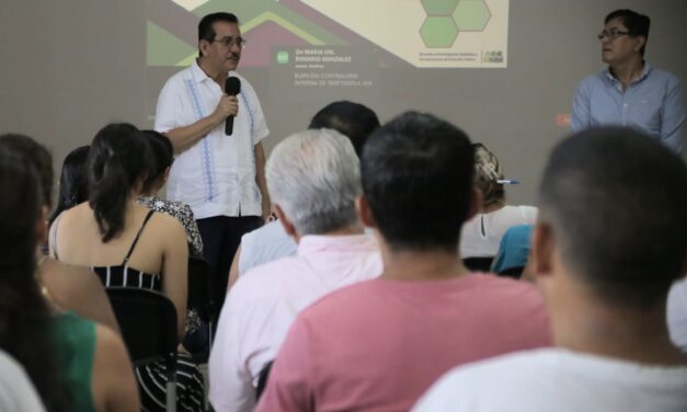 Martínez de la Torre: Capacitación a comités de contraloría social, planeación y desarrollo municipal