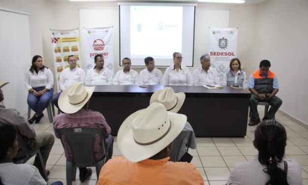 Reunión Informativa sobre Programa de Apoyos del Gobierno del Estado en Ozuluama