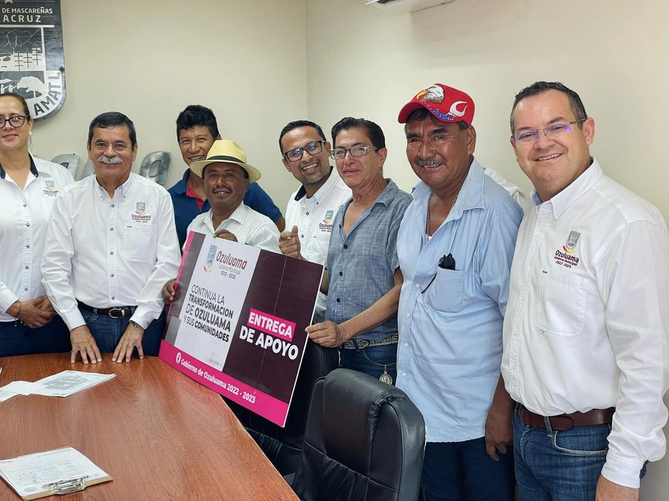 Entrega de Apoyo Económico a las Danzas del Chul Ozuluama