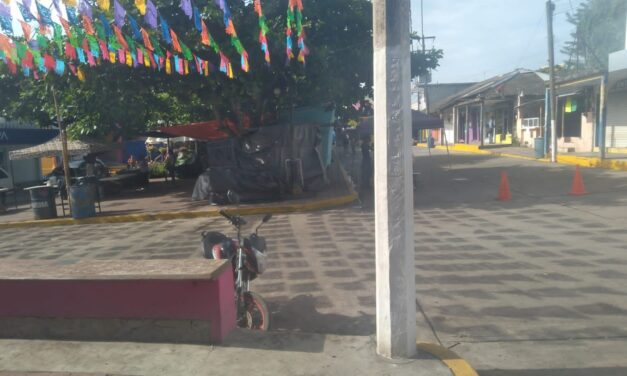 Ozuluama: Departamento de Limpia Pública Municipal Trabaja para Mantener el Orden y la Limpieza en las Áreas Públicas