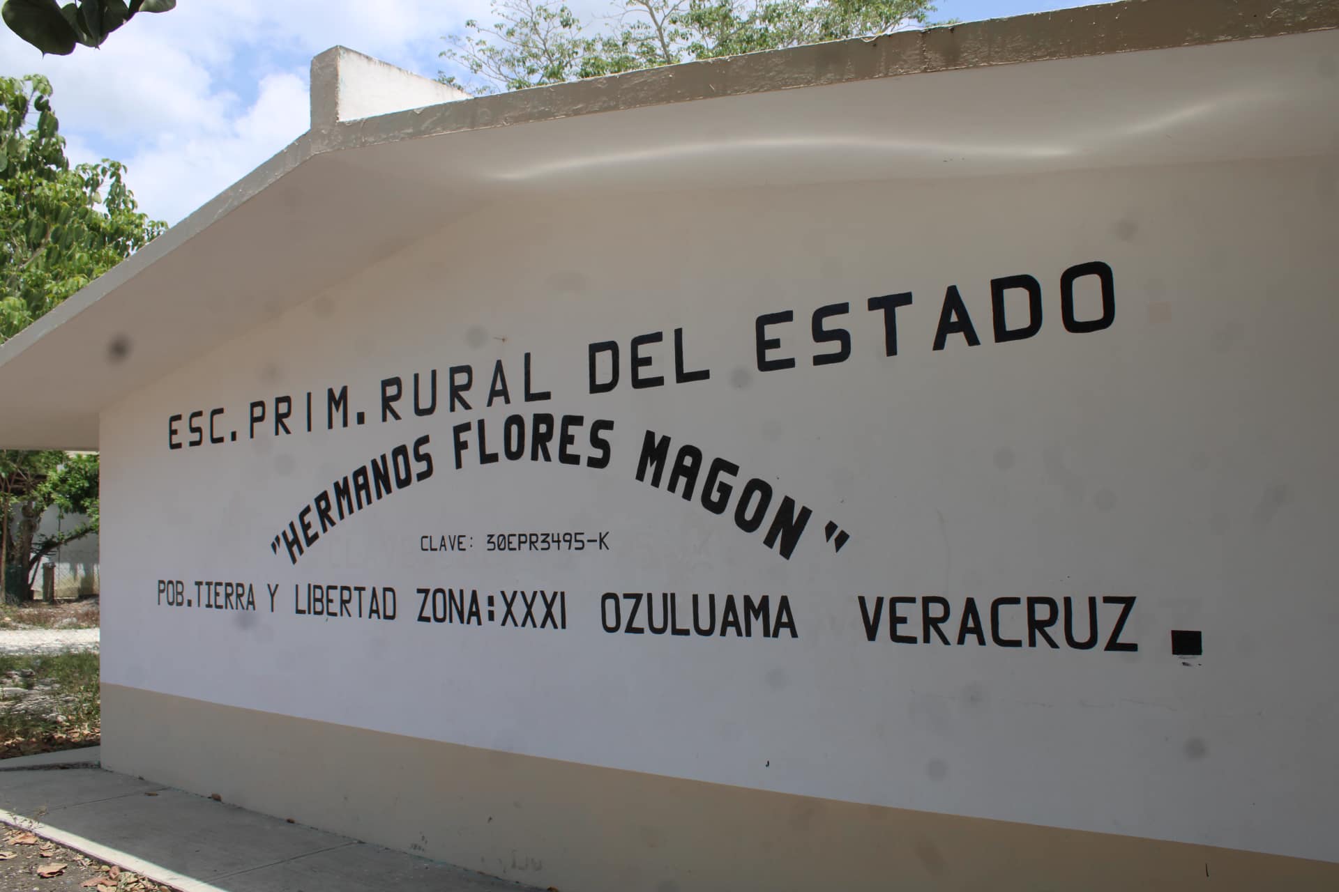 Ozuluama: Visita a la Escuela Primaria Rural Hermanos Flores Magón