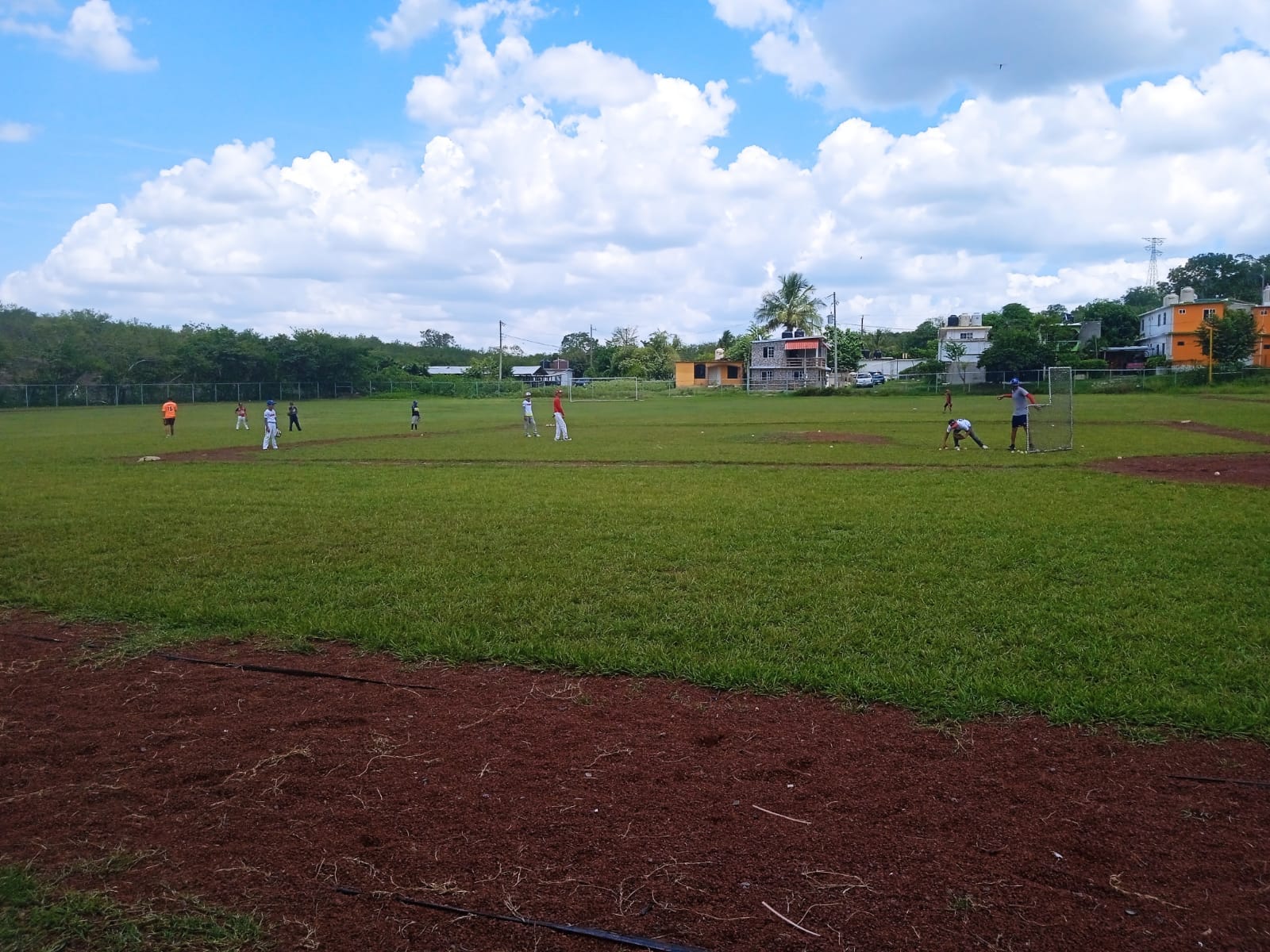 Ozuluama: Promoviendo el Deporte en el Campo 5 de Mayo