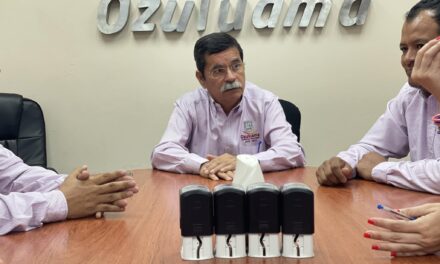 Reunión de Cabildo en el Ayuntamiento Municipal de Ozuluama