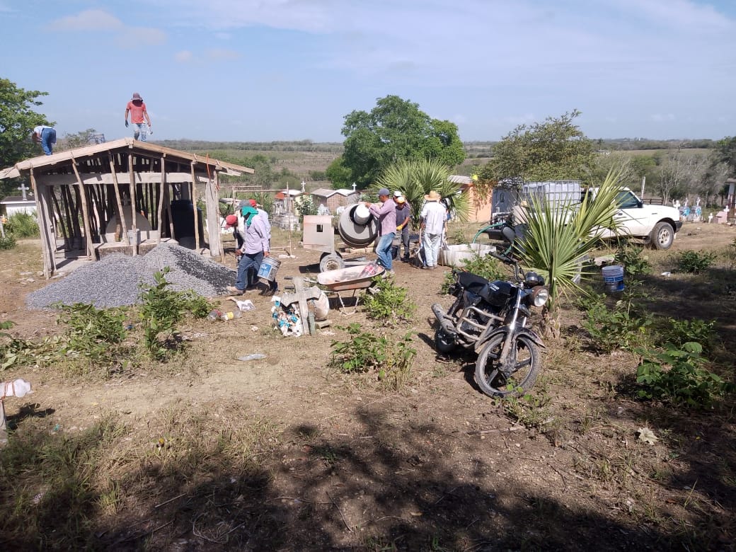 Ozuluama: Avance de Obra en el Descanso de la Congregación Tanceme