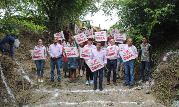 Ozuluama: Inicio de Obras en Otatal y Cuatro Palmas