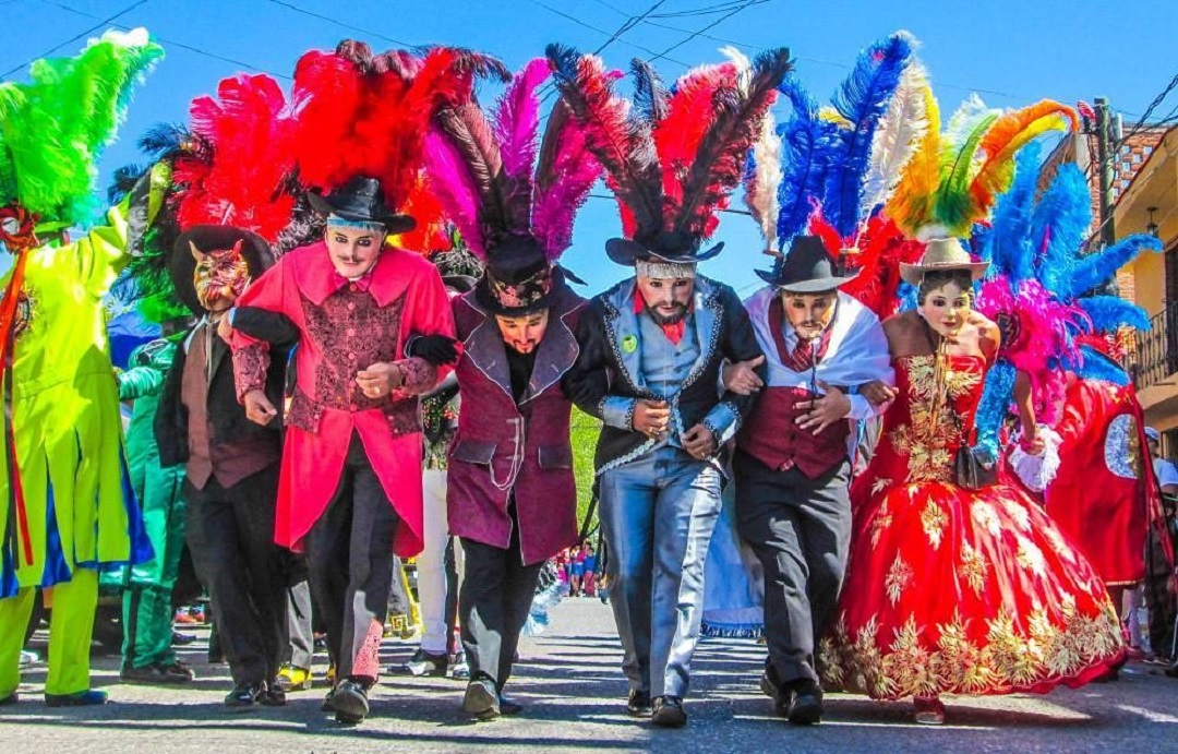 Participa en el 2o. Festival de Huehues: Una Celebración de Tradición y Alegría en Martínez de la Torre