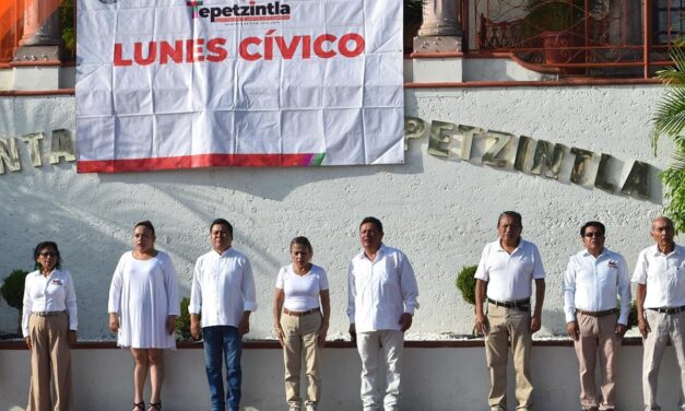 Tepetzintla: Lunes cívico
