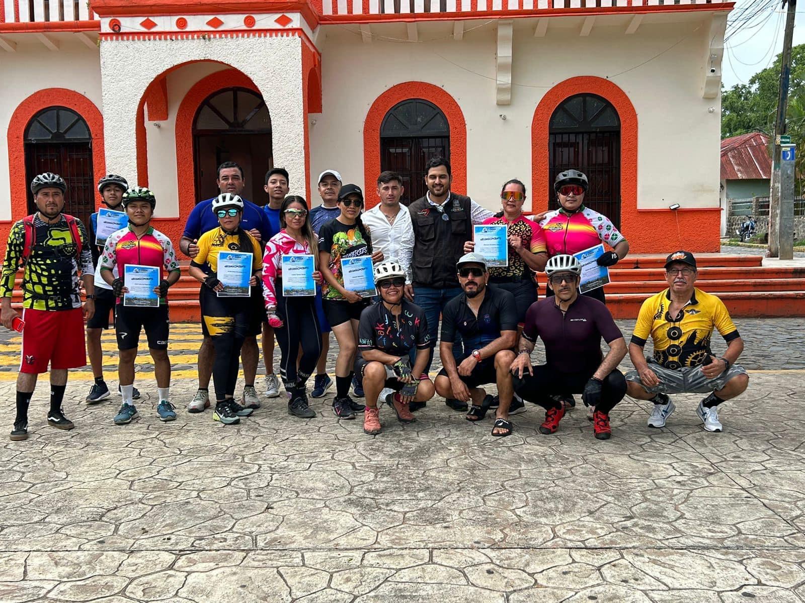 Chontla: ¡Primer rodada del año! Ruta Sierra del Otontepec en Chontla de Corazón