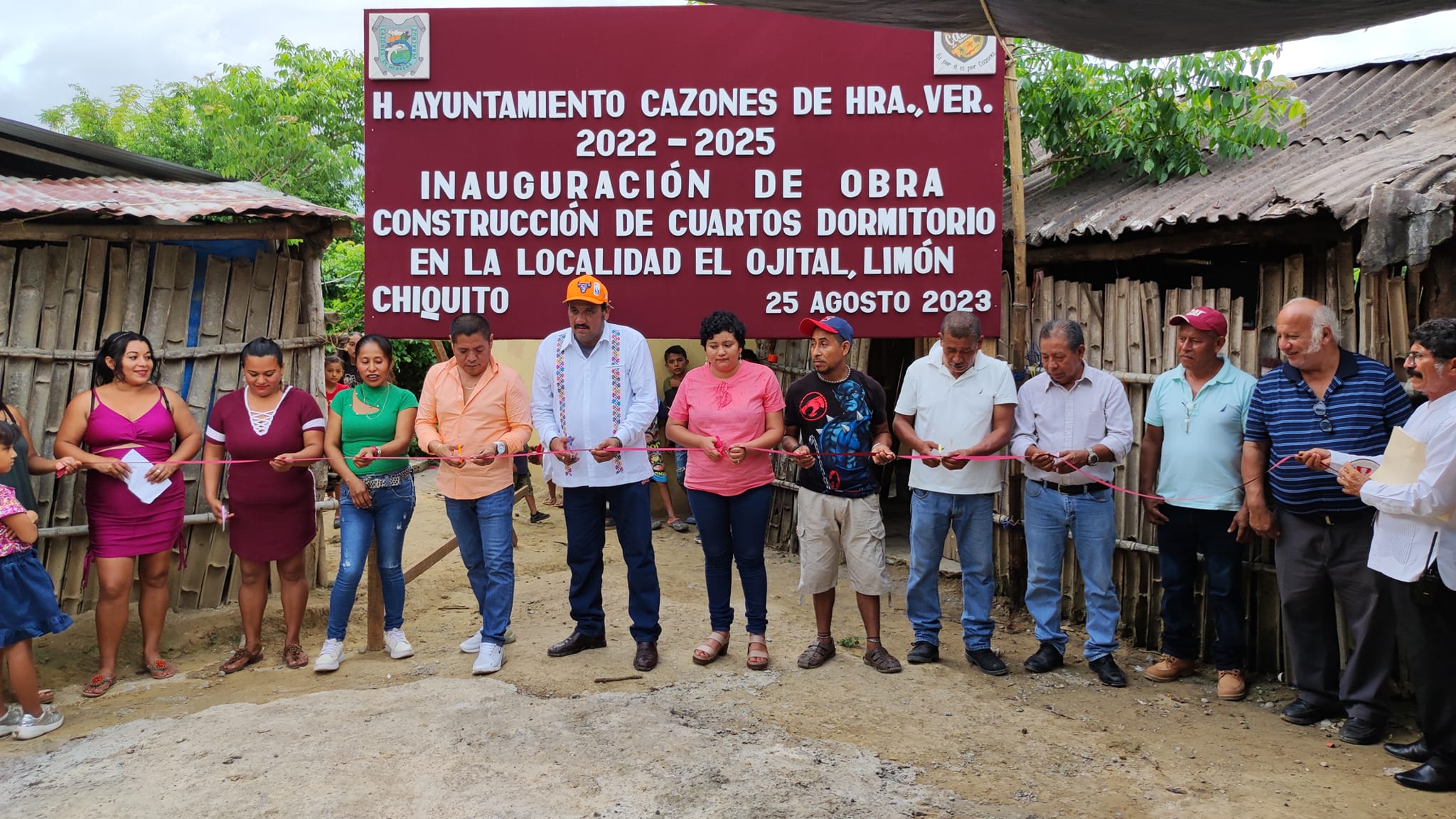 Cazones: Inauguración de obra «construcción de cuartos dormitorios En la localidad de El Ojital