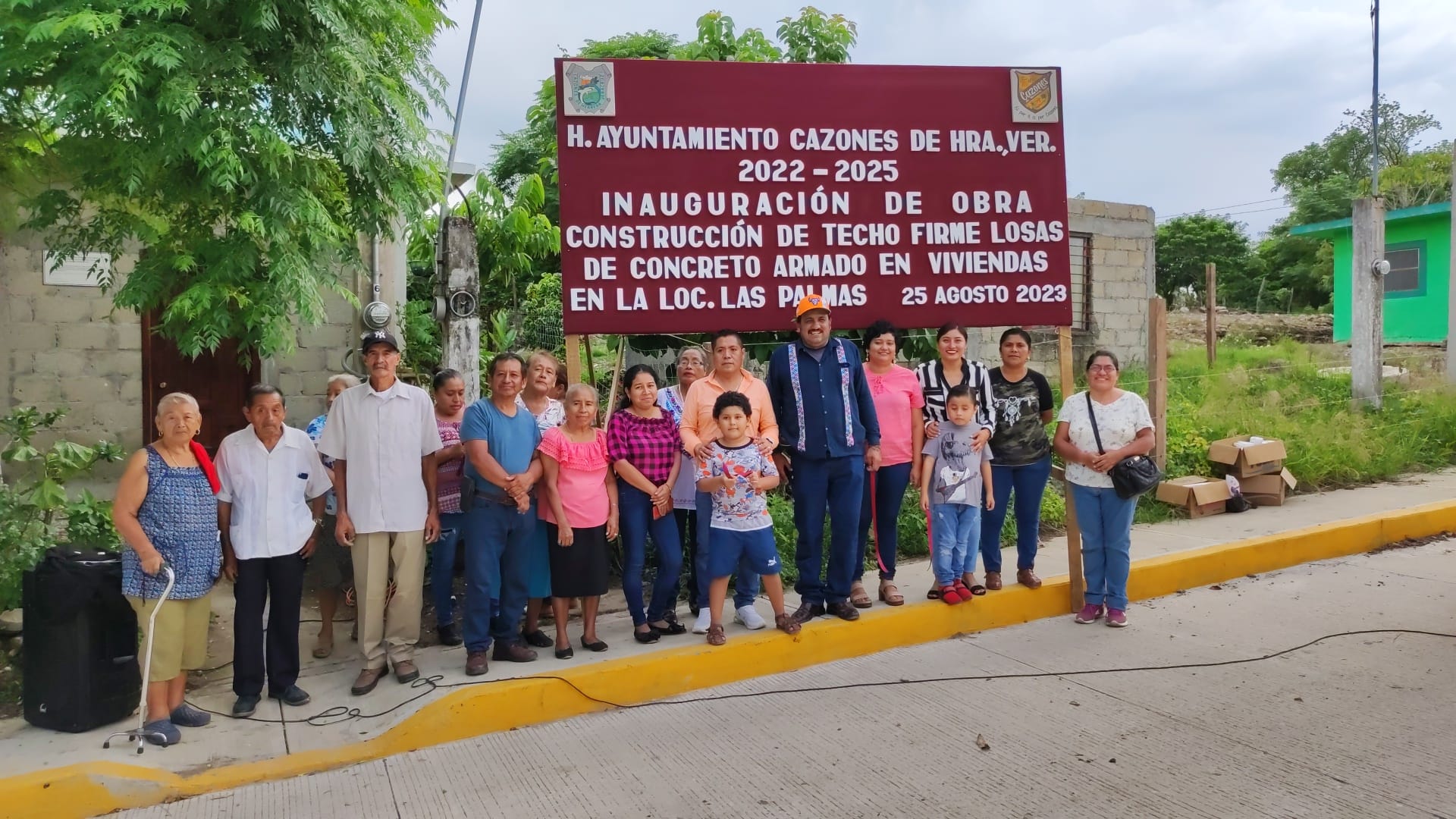 INAUGURACIÓN DE OBRA «CONSTRUCCION DE TECHO FIRME LOSAS DE CONCRETO ARMADO EN VIVIENDAS»