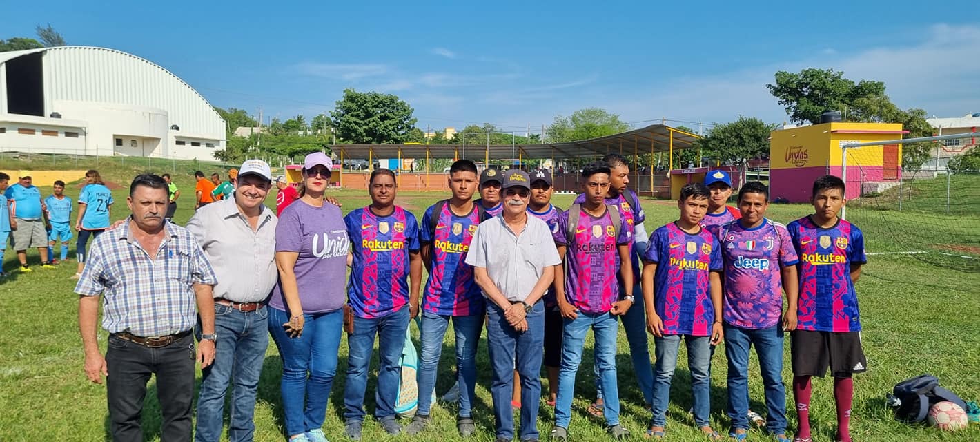 Ozuluama: Inauguración de la liga premier de fútbol municipal