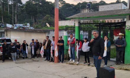 Huayacocotla: «Construcción de pavimentación con concreto hidráulico 3ra. Cerrada Altamirano»