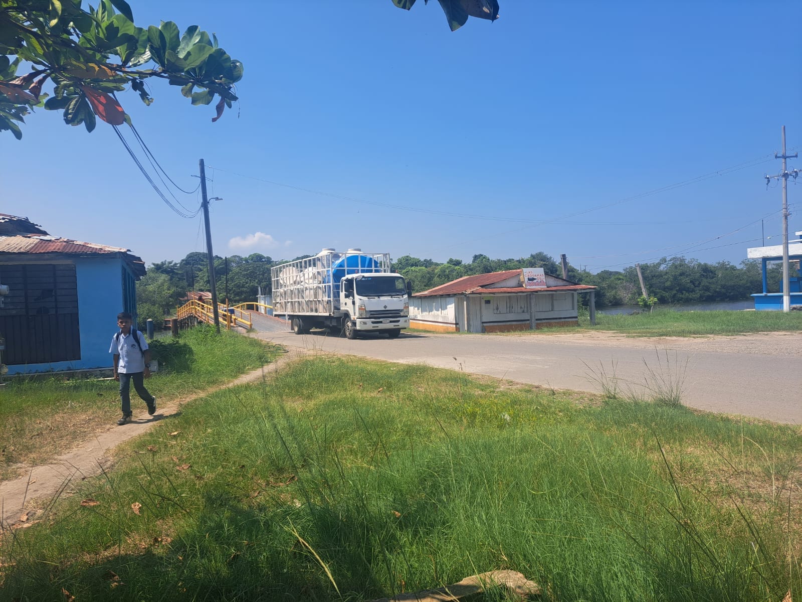 Ozuluama: Llegan los RotoPlas y Cisternas al Programa de Almacenamiento de Agua