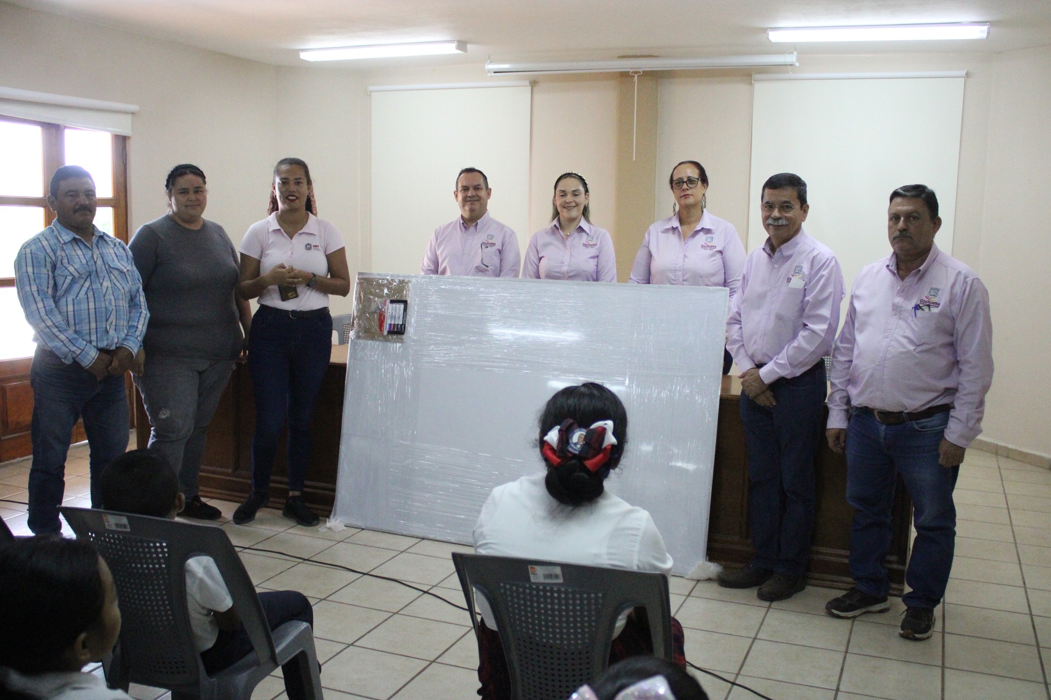 Entrega de Pintarrones a Instituciones Educativas en Ozuluama