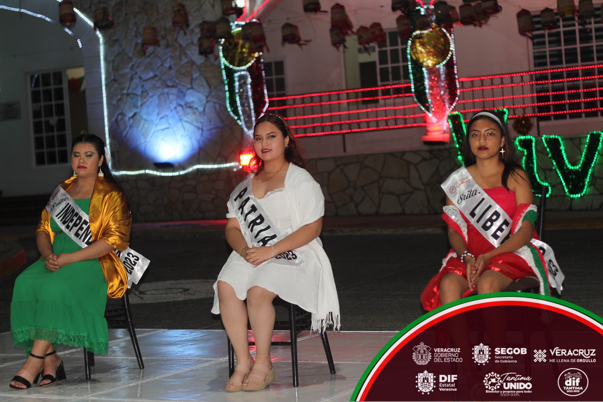Tantima: Presentación de Señorita Independencia, Patria y Libertad en el 213 Aniversario de la Independencia de México