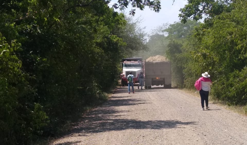 Ozuluama: Avance de Obra en la Rehabilitación del Camino de El Porvenir a La Llave