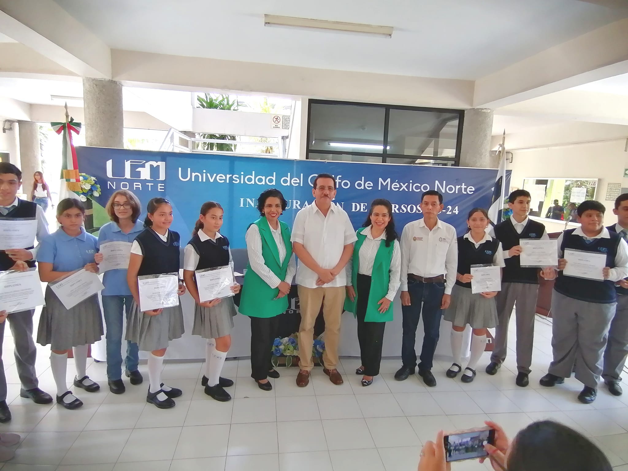 Martínez de la Torre: Rodrigo Calderón inaugura cursos de nivel secundaria en la UGM