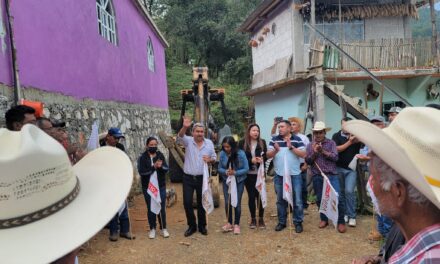 Huayacocotla: Construcción de Andador con Concreto Hidráulico en Zilacatipan