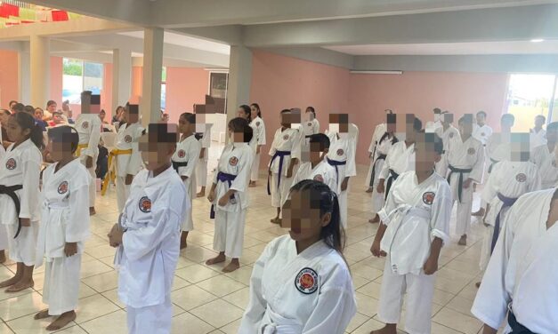 Tecolutla»Éxito Rotundo en el Examen de Karate do de 40 Alumnos Avanzan de Grado bajo la Guía del Sensei Hiroshi Ishikawa»