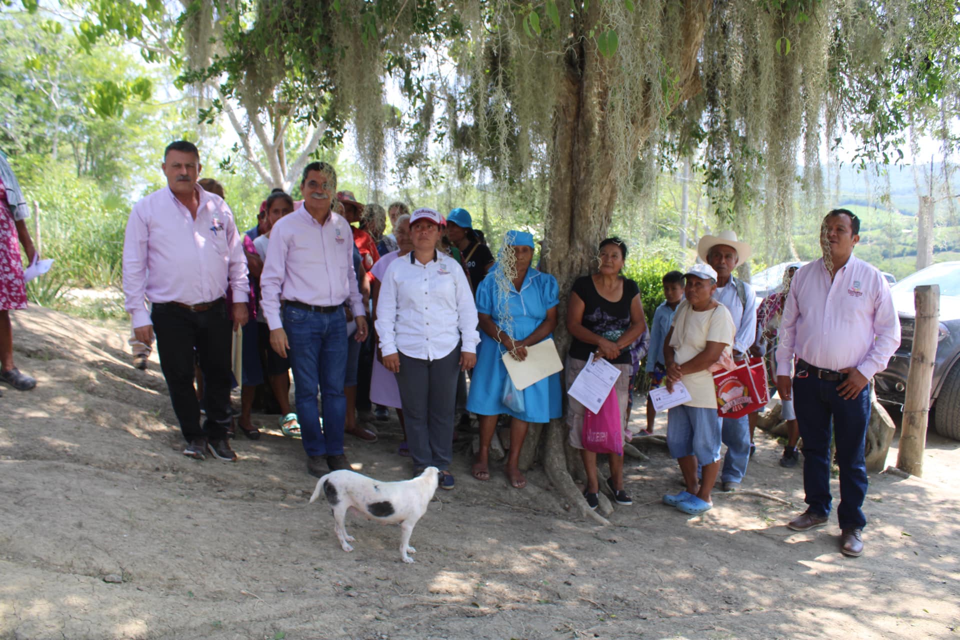 Atención Ciudadana y Entrega de Apoyo Alimentario en Ozuluama