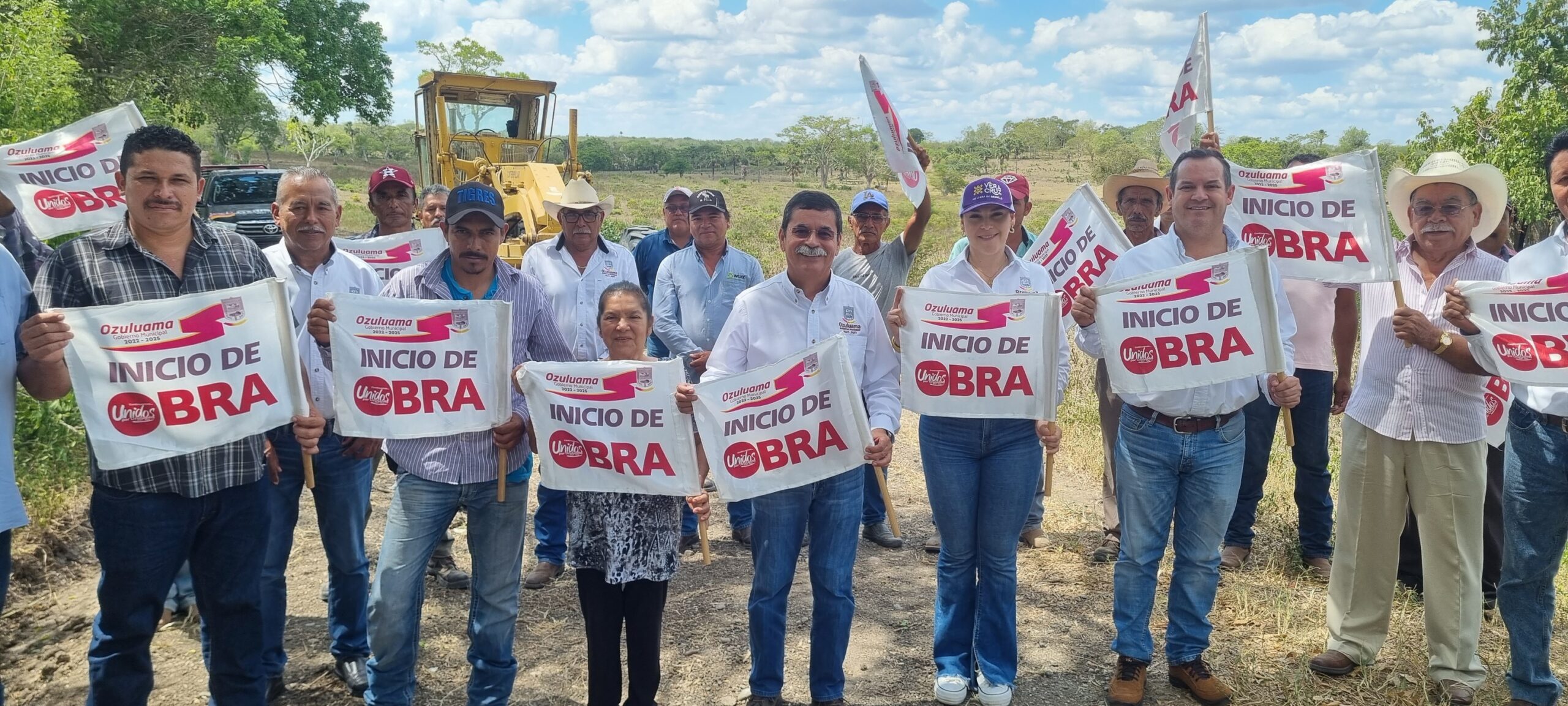 Ozuluama: Inicio de Obra de Rehabilitación del Camino de Frontera al Rancho Sacrificio
