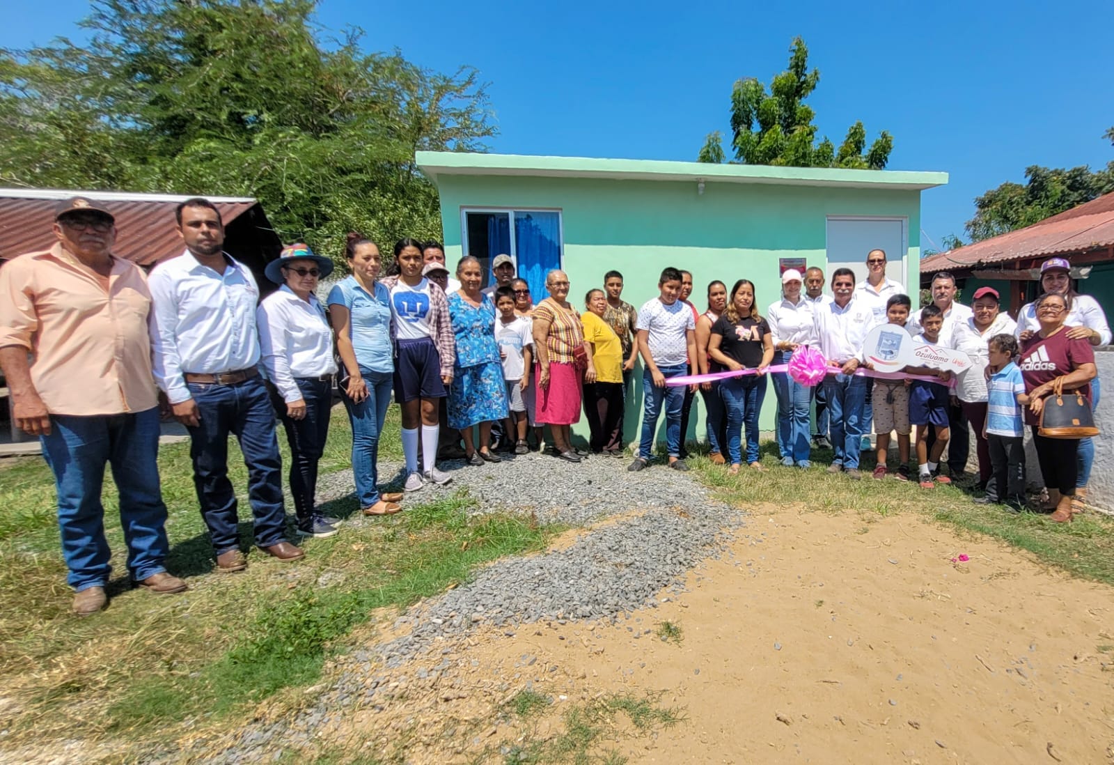 Inauguración del Programa de Ampliación de Cuarto Dormitorio Municipal en Ozuluama