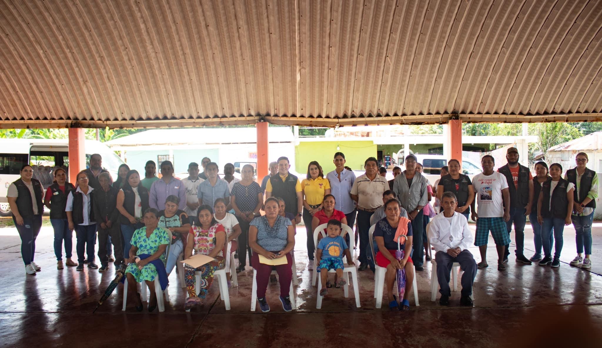 Chontla: jornada de diferentes servicios