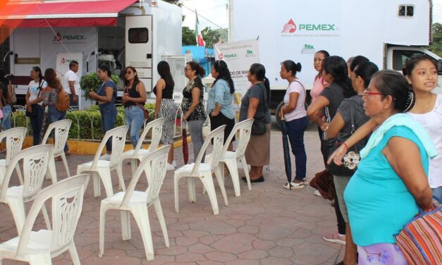 Tepetzintla: último día de la jornada médica por la paraestatal Petróleos Mexicanos (PEMEX)