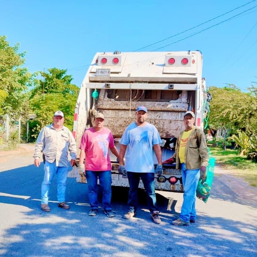 Nautla: Reconocimiento a Trabajadores de limpia publica
