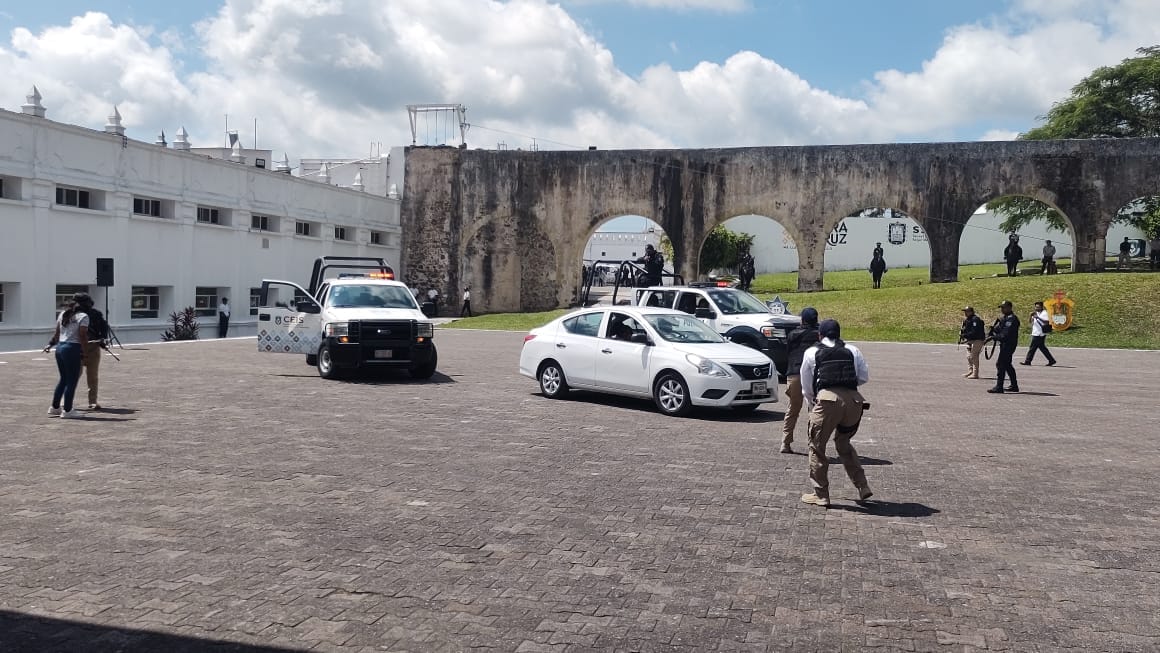 Entrega de Constancias a Policías Municipales de Ozuluama de Mascareñas