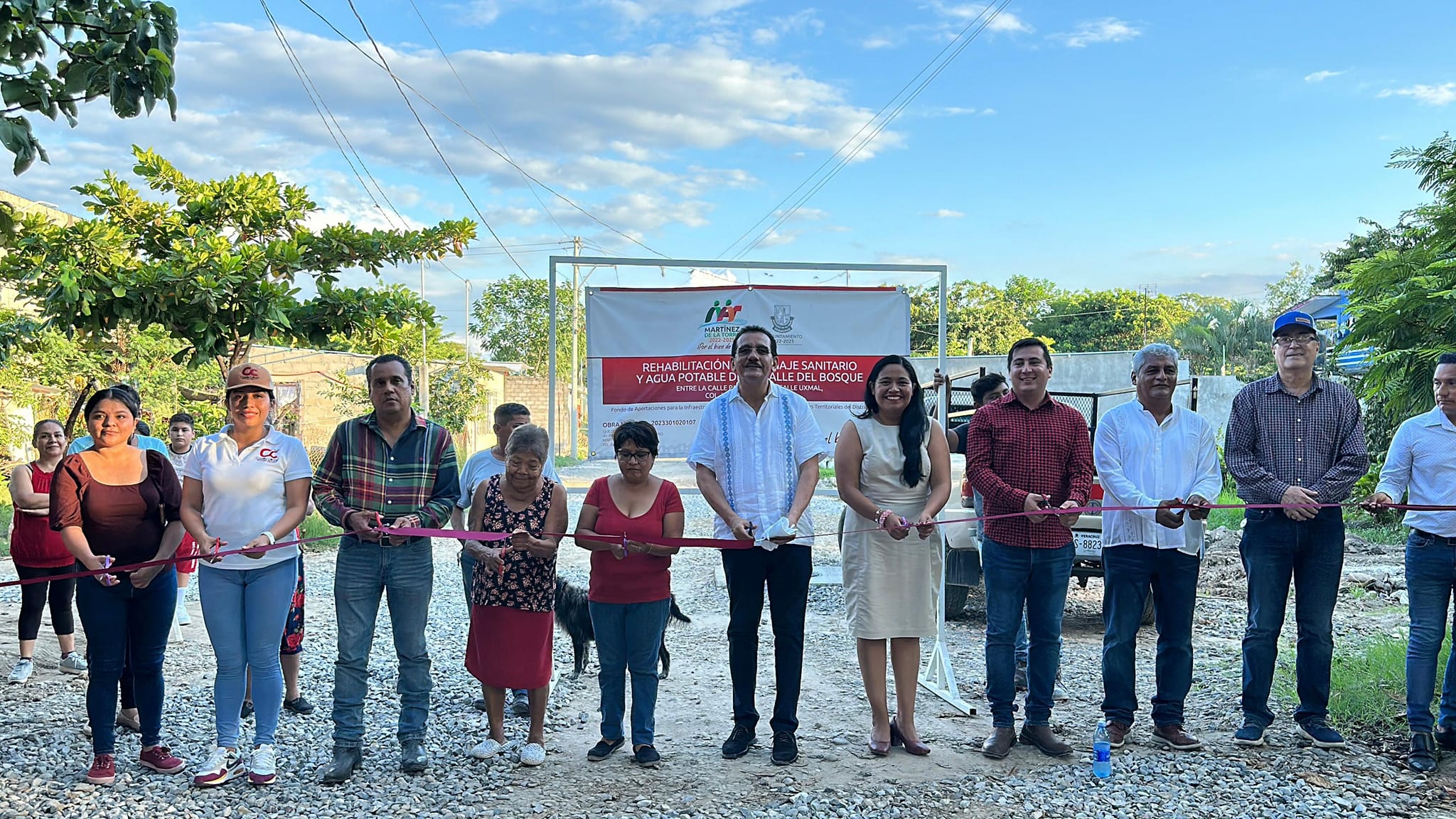 «Con más obras estamos haciendo historia en Martínez de la Torre»