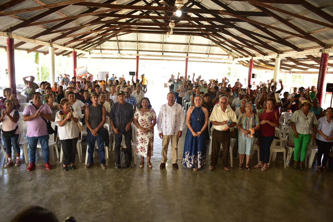 Mas familias tuxpeñas beneficiadas con el Programa de Apoyo a la Vivienda, del sistema DIF