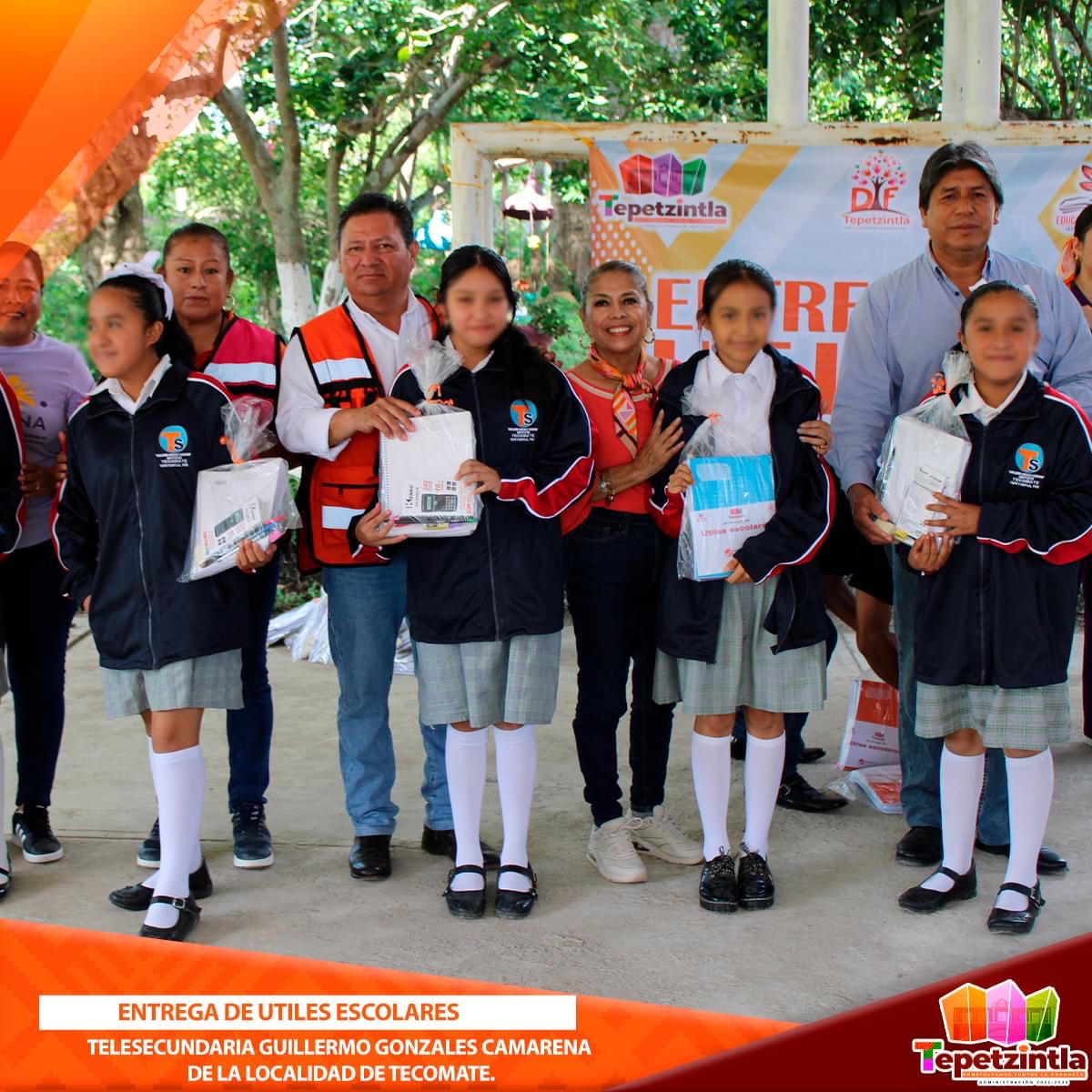 TEPETZINTLA: ENTREGA DE ÚTILES ESCOLARES, ESCUELA TELESECUNDARIA GUILERMO GONZALES CAMARENA DE LA LOCALIDAD DE TECOMATE