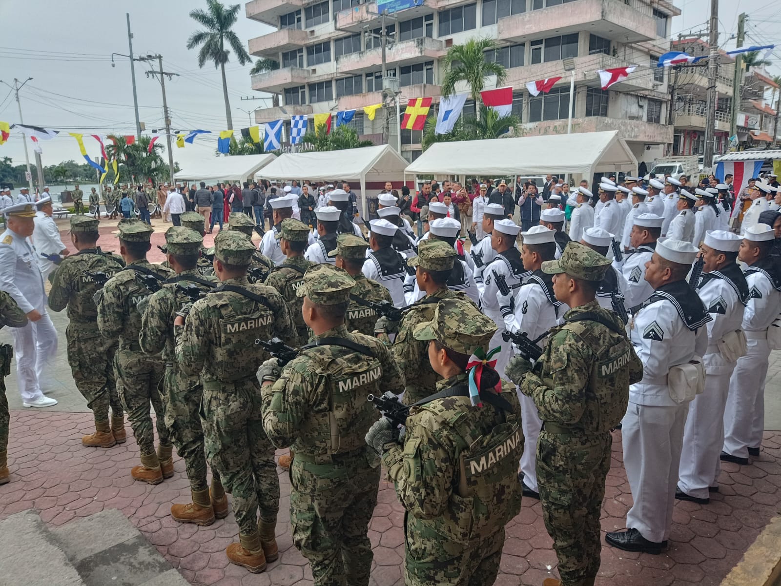 La Fuerza Naval del Golfo y la Quinta Zona Naval conmemoran el 23 denoviembre, “Día de la Armada de México”