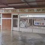 Poza Rica: Atracan la escuela Técnica 75