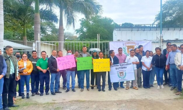 Manifestación en el Tecnológico de Naranjos, Veracruz, en Solidaridad con el Tec de Xalapa
