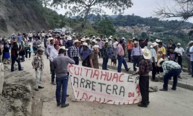 Continúa el paro el Tlachichilco: Exigen una obra de calidad