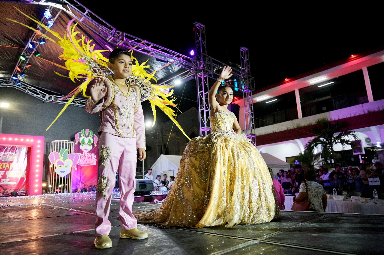 Martha Zárate y Andy de Jesús son los reyes infantiles del Carnaval Tuxpan 2024