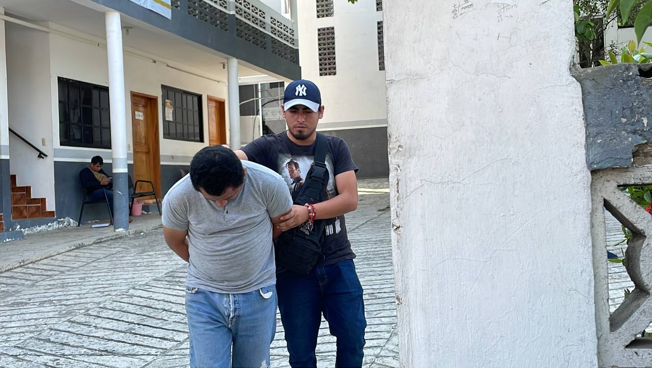 Tantoyuca: ¡Empleado de Protección Civil es detenido por delitos contra la salud!