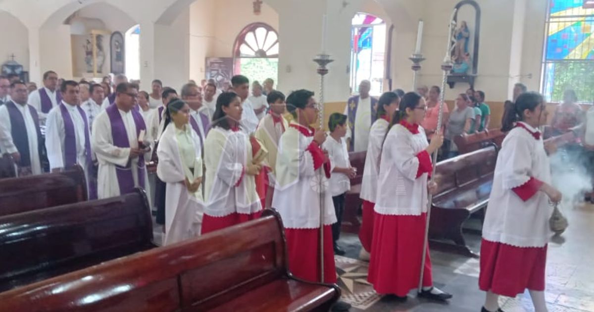 padre amadito (1)