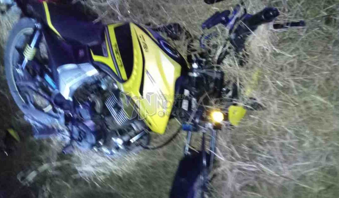 Tepetzintla: Motociclista de Apachicruz termina en el hospital tras accidente