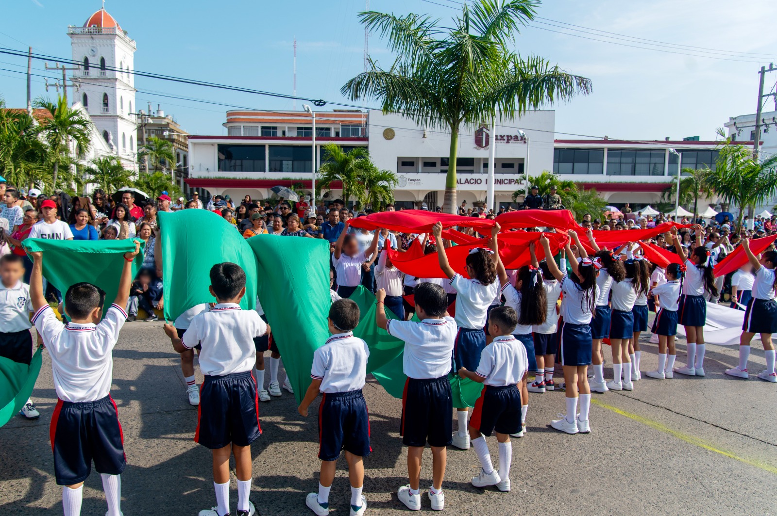 Tuxpan: El 26 de noviembre será el desfile del 114 Aniversario del inicio de la Revolución Mexicana