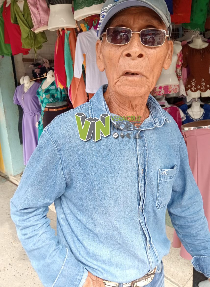 Carteristas atacan a don Juan en la plaza dominical de Álamo