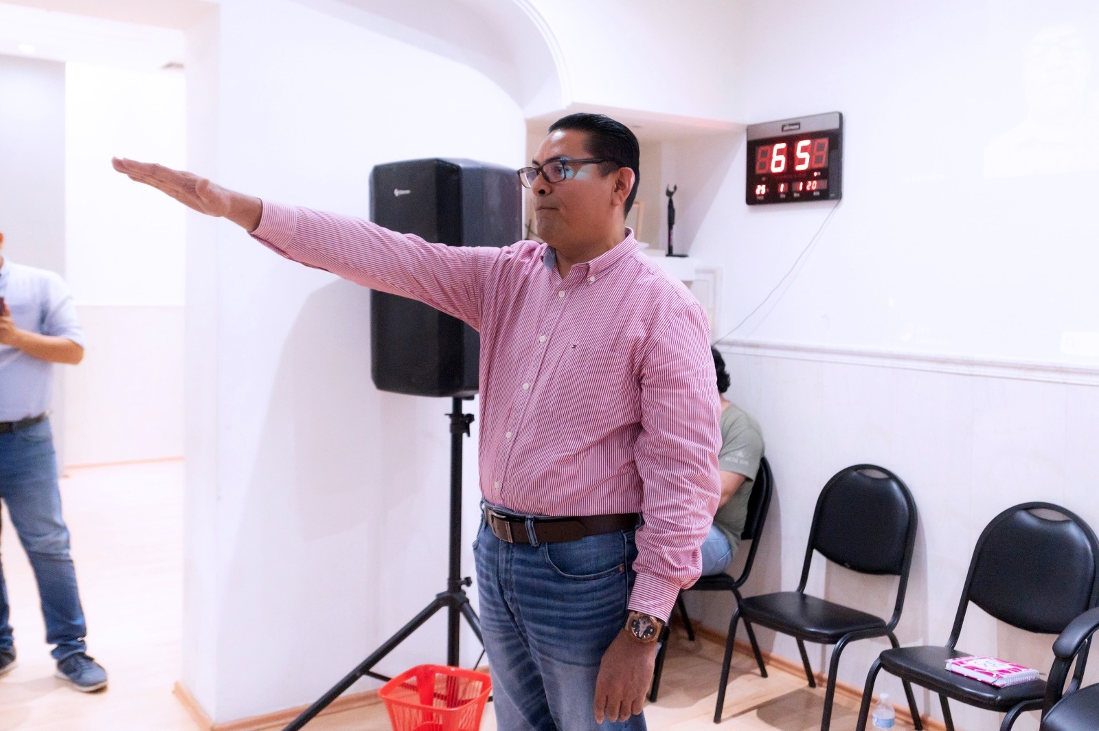 Cabildo de Tuxpan aprueba por mayoría el nombramiento del Mtro. Luis Arturo Zavala Jiménez, como nuevo Tesorero Municipal