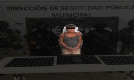 Papantla: Ejército Mexicano y Policía detienen a una persona con posibles sustancias nocivas para la salud
